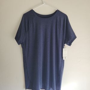 Tek Gear workout shirt.
